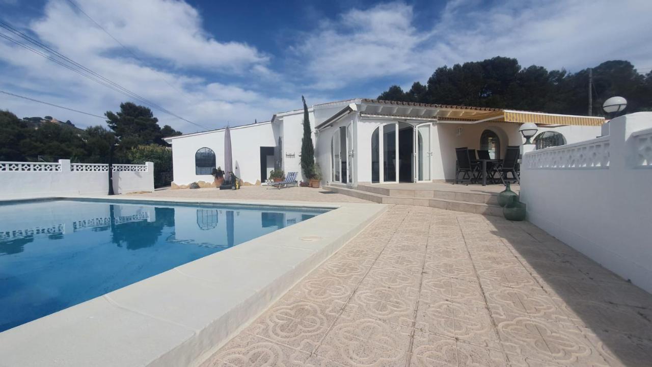 Cheerful 2-Bedroom Villa With Private Pool Calp Exterior foto