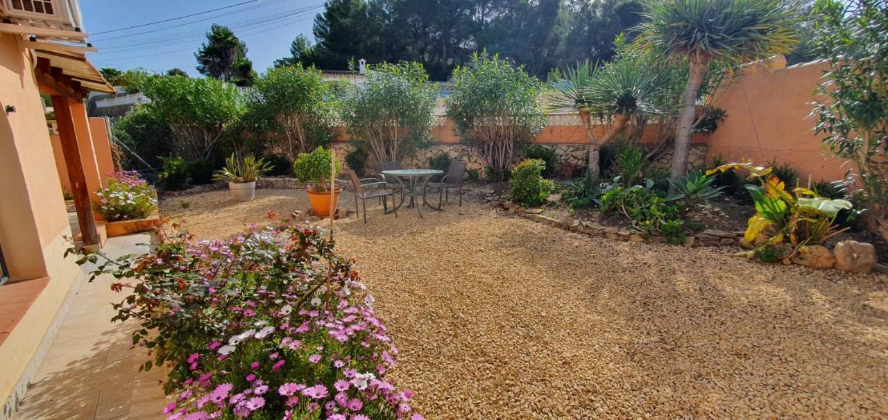 Cheerful 2-Bedroom Villa With Private Pool Calp Exterior foto